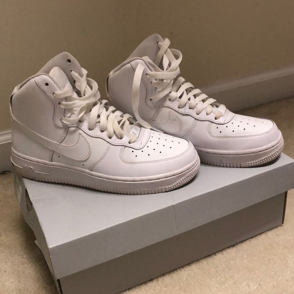 Nike - Picture 1 of 1